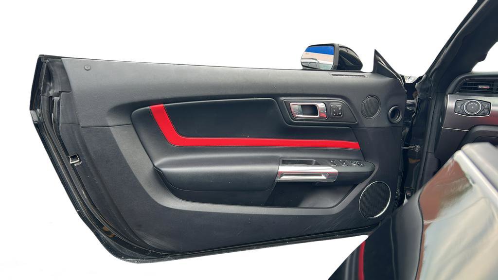 Used 2019 Ford Mustang GT Premium w/ Equipment Group 401A RWD image 11