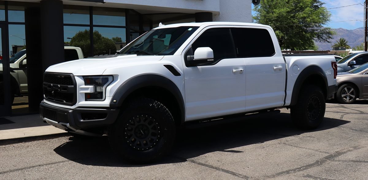 Used 2019 Ford F150 Raptor w/ Equipment Group 802A Luxury AWD/4WD image 3