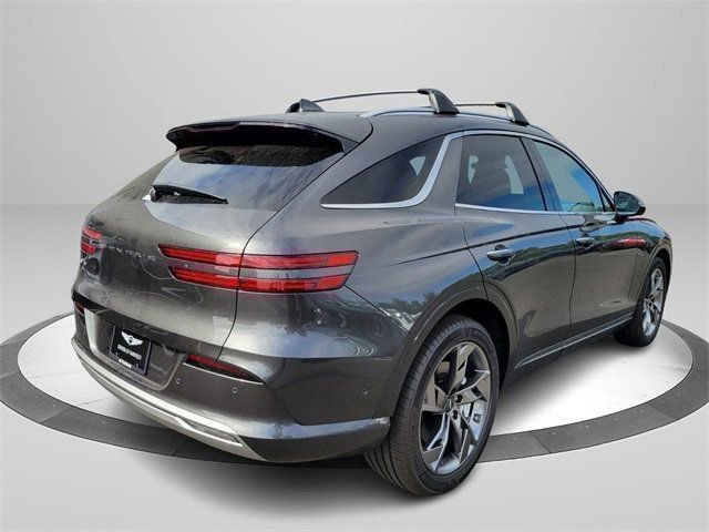 Used 2025 Genesis Electrified GV70 Advanced w/ Prestige Package image 3