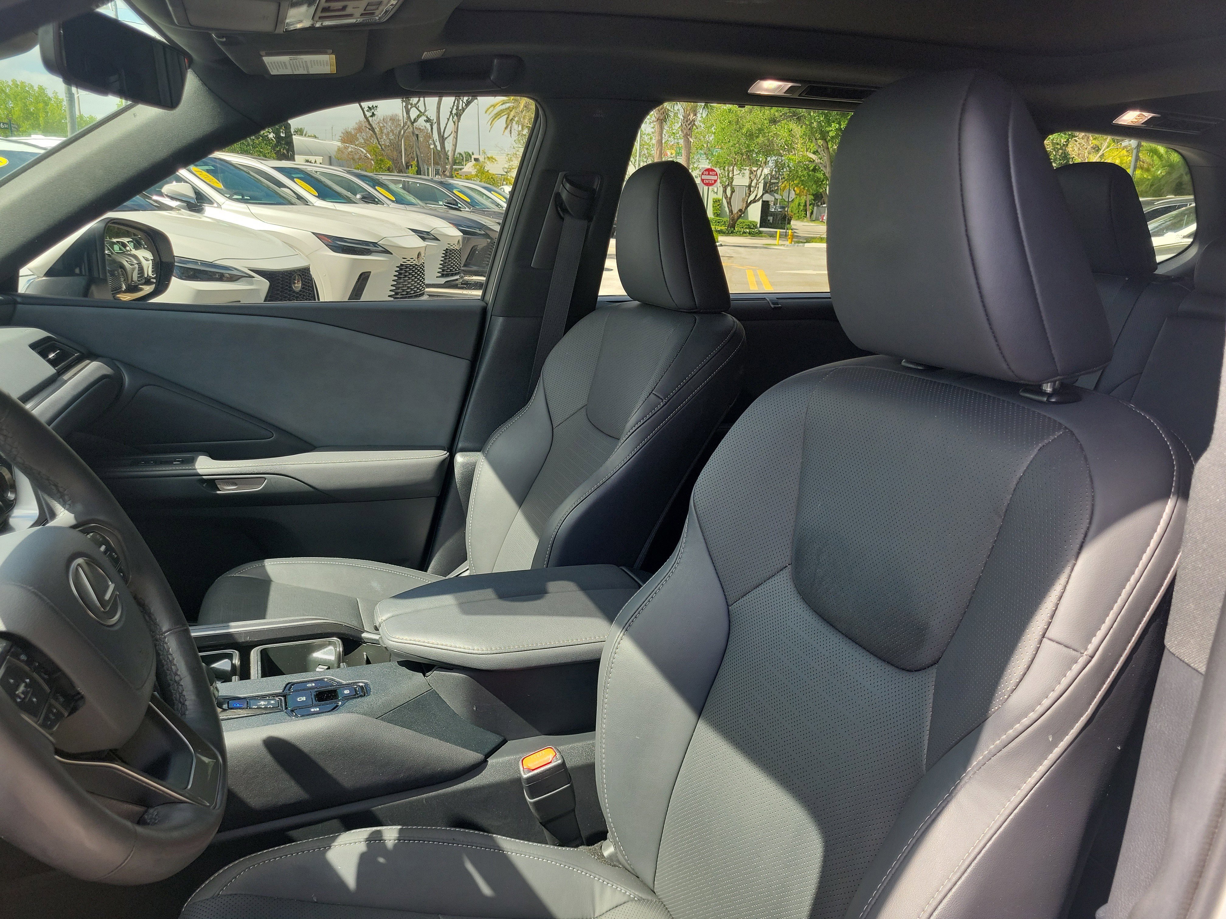 Certified 2024 Lexus TX 350 FWD w/ Technology Package image 10