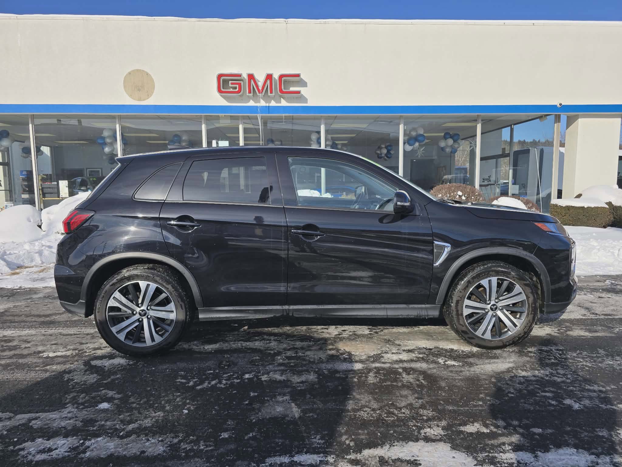Used 2025 Mitsubishi Outlander Sport SE video 2