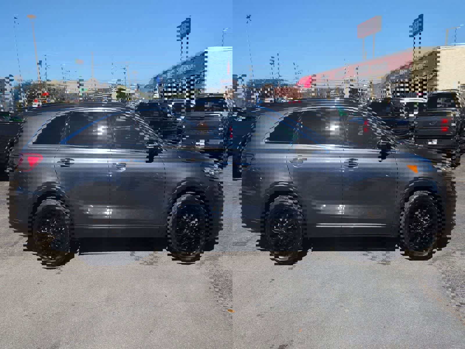 Used 2020 Kia Sorento S image 9