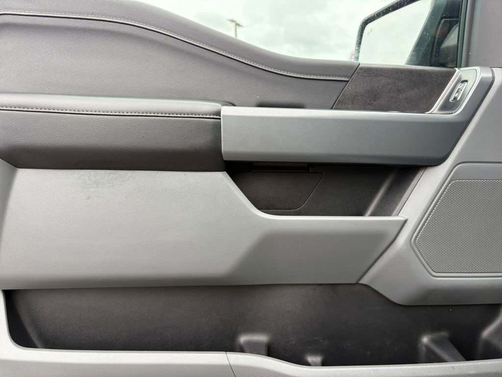 Used 2024 Ford F150 XLT w/ Mobile Office Package image 11