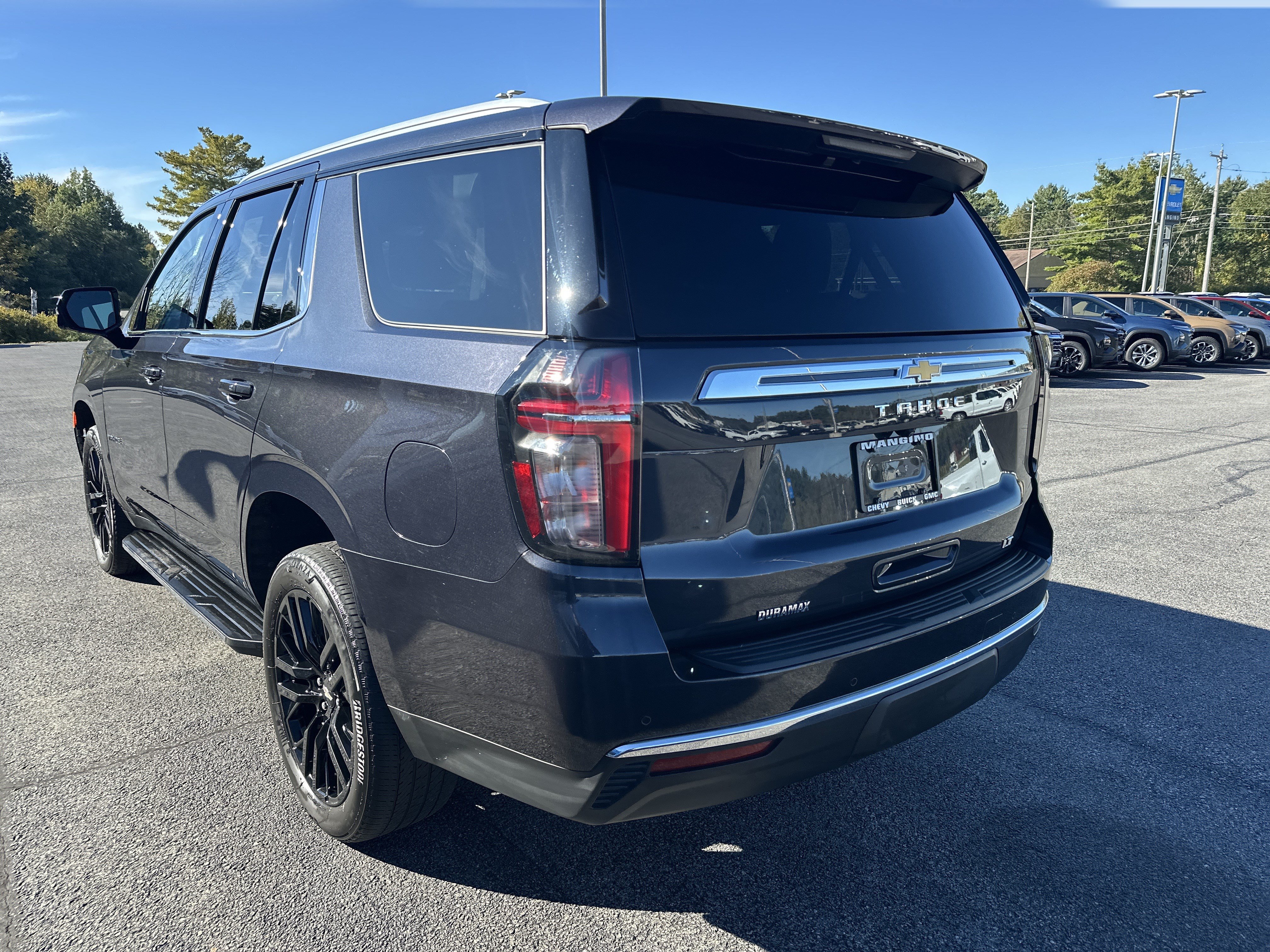 Certified 2023 Chevrolet Tahoe LT w/ Luxury Package AWD/4WD image 4