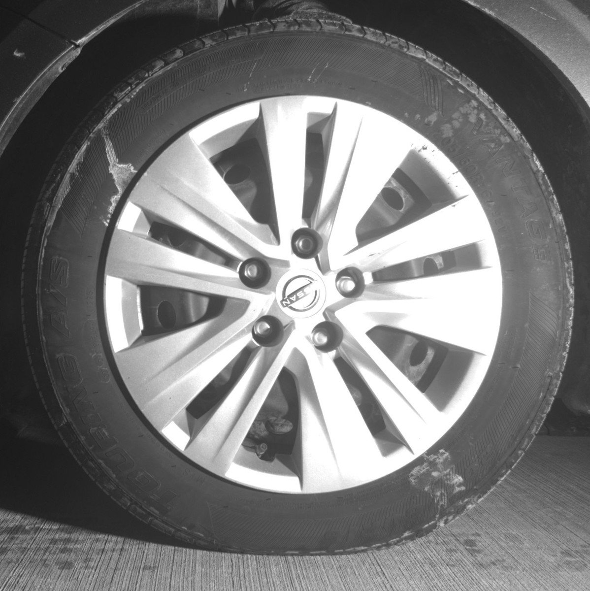Used 2025 Nissan Sentra S FWD image 12