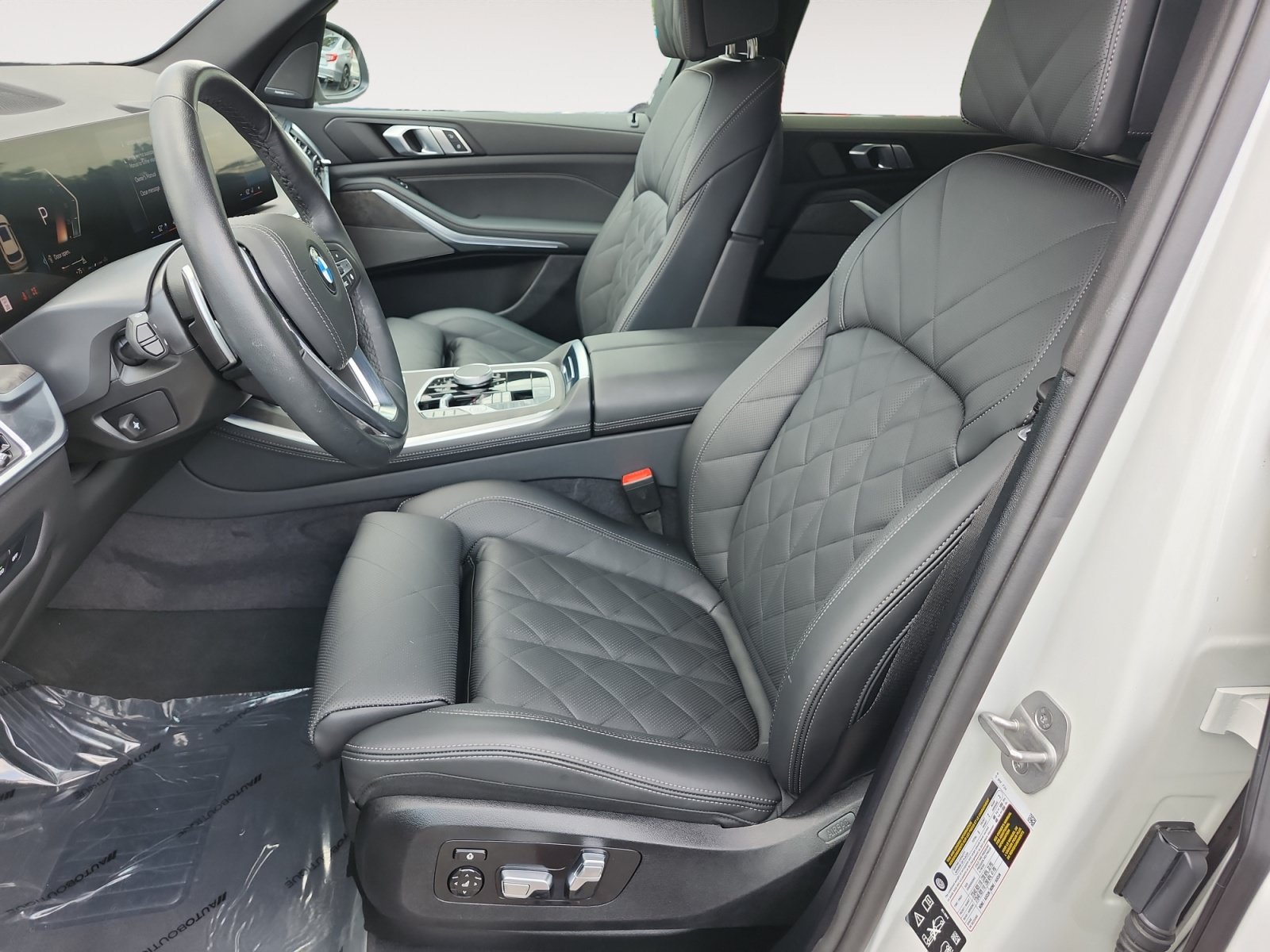 Used 2026 BMW X5 xDrive40i AWD/4WD image 9