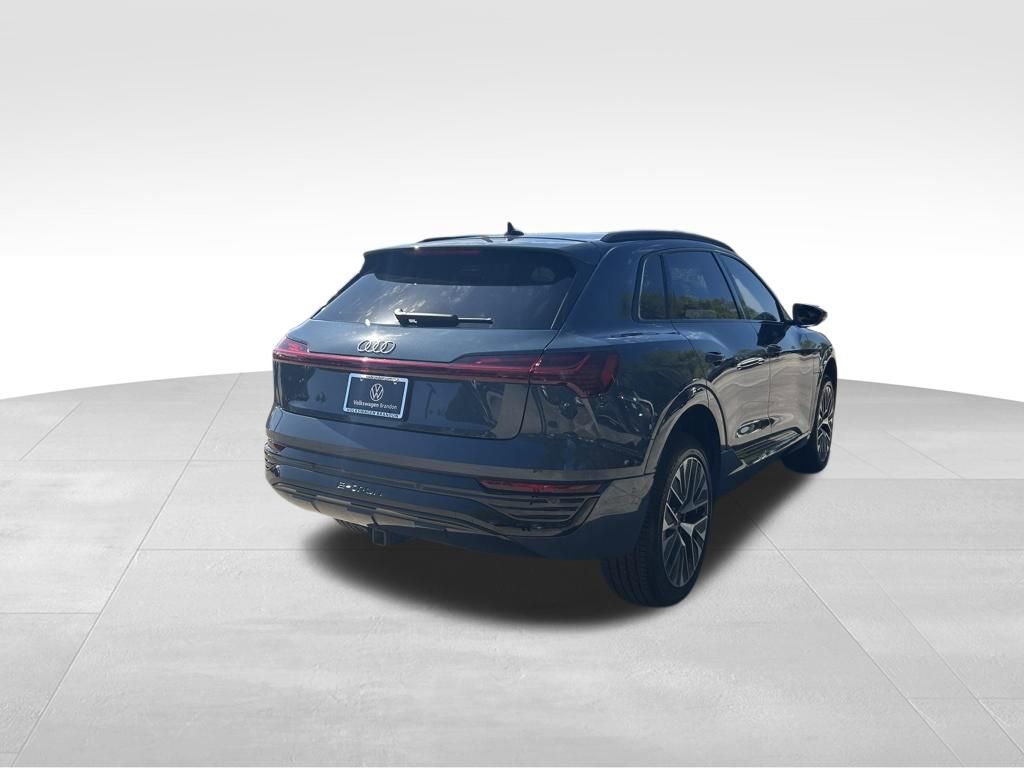 Used 2024 Audi Q8 e-tron Premium Plus w/ Premium Plus Package AWD/4WD image 5