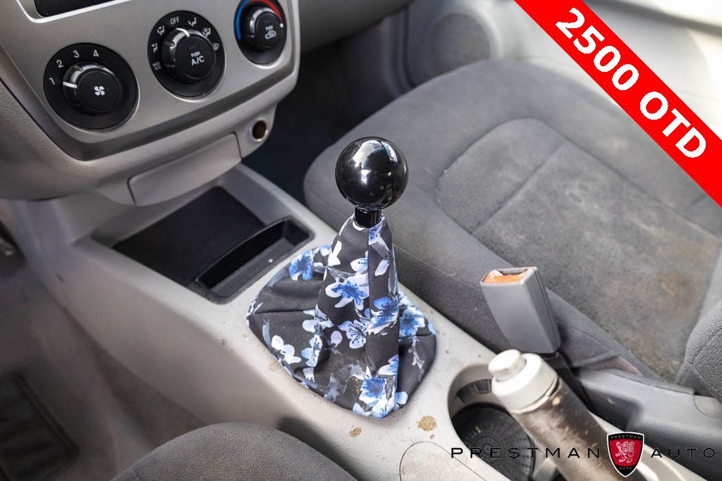 Used 2006 Kia Spectra SX image 16