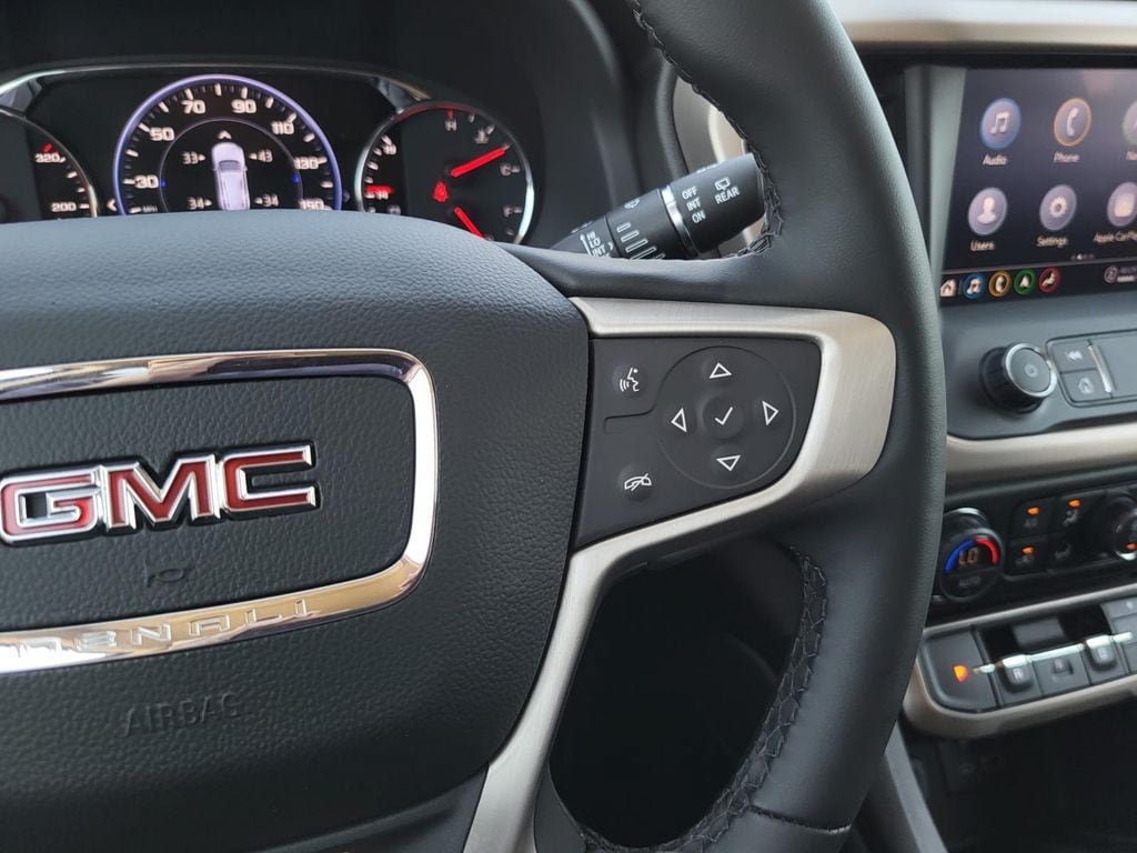 Used 2023 GMC Acadia Denali w/ Trailering Package FWD image 20