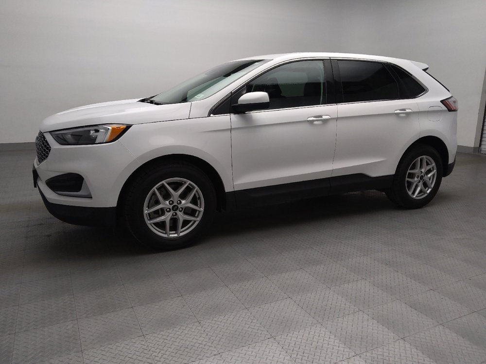 Used 2024 Ford Edge SEL image 2