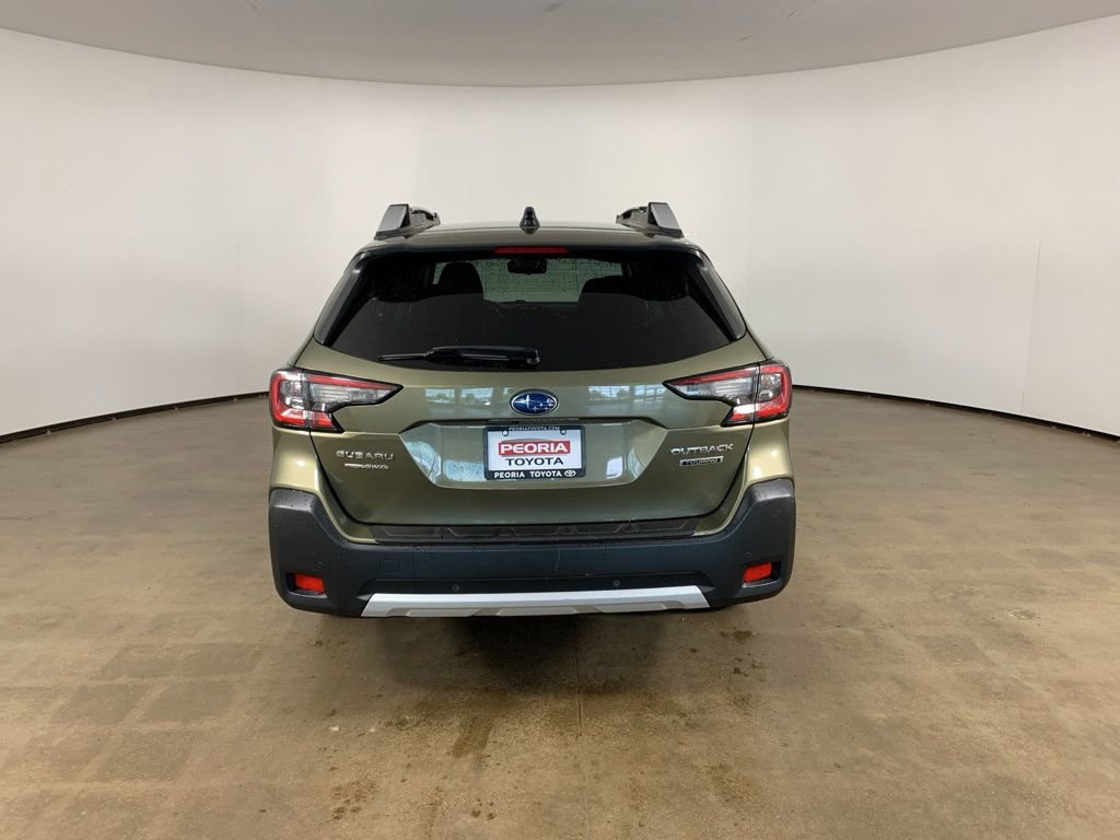 Used 2023 Subaru Outback Touring AWD/4WD image 10