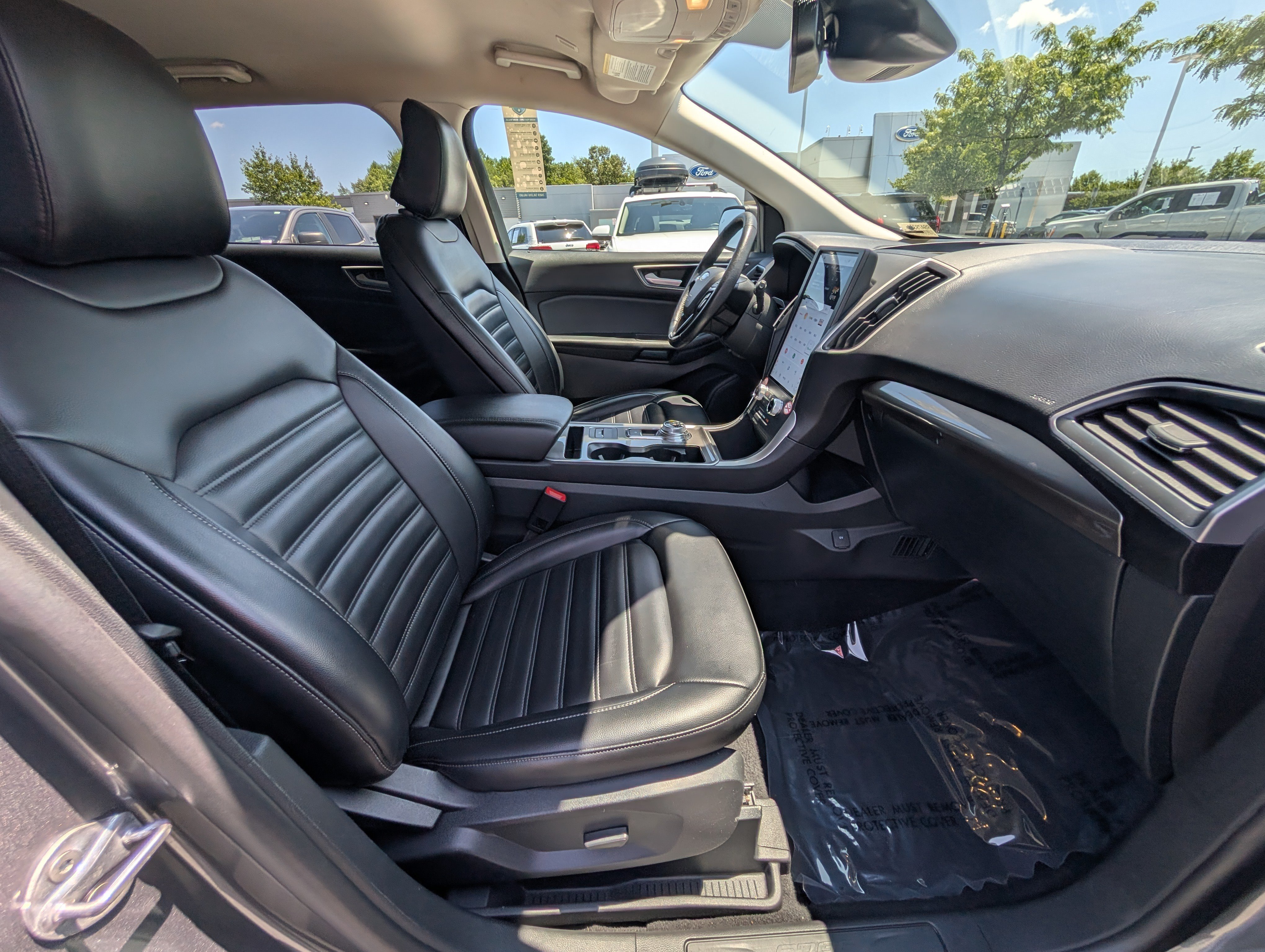 Certified 2024 Ford Edge SEL AWD/4WD image 10
