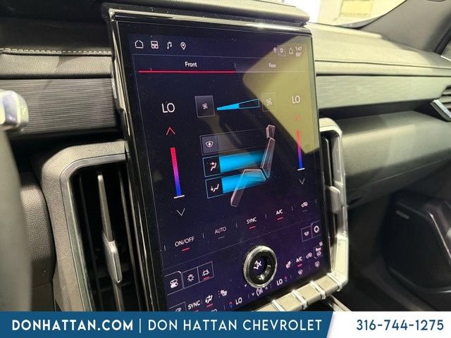 Used 2025 GMC Acadia Elevation FWD image 3
