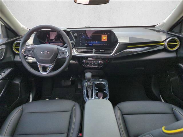 Used 2024 Chevrolet Trax ACTIV w/ Sunroof Package FWD image 17