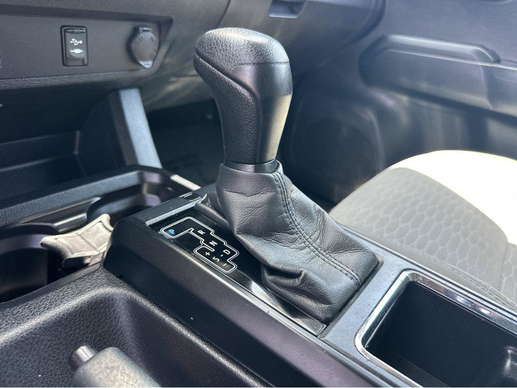 Used 2018 Toyota Tacoma SR RWD image 26