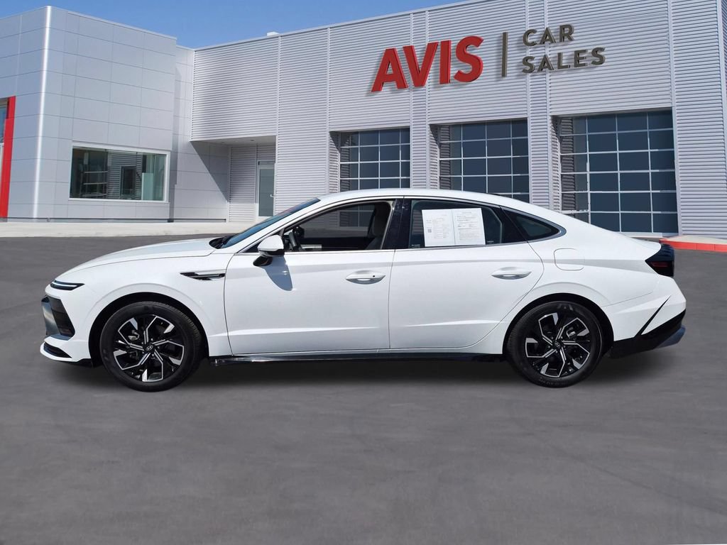 Used 2025 Hyundai Sonata SEL FWD image 10