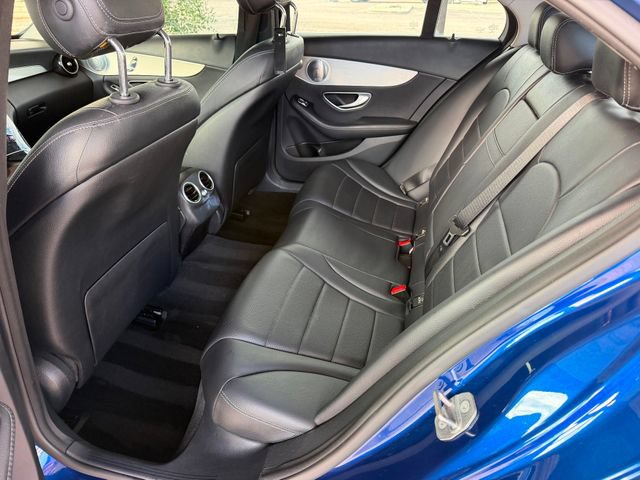 Used 2018 Mercedes-Benz C 300 Sedan w/ Premium Package image 31