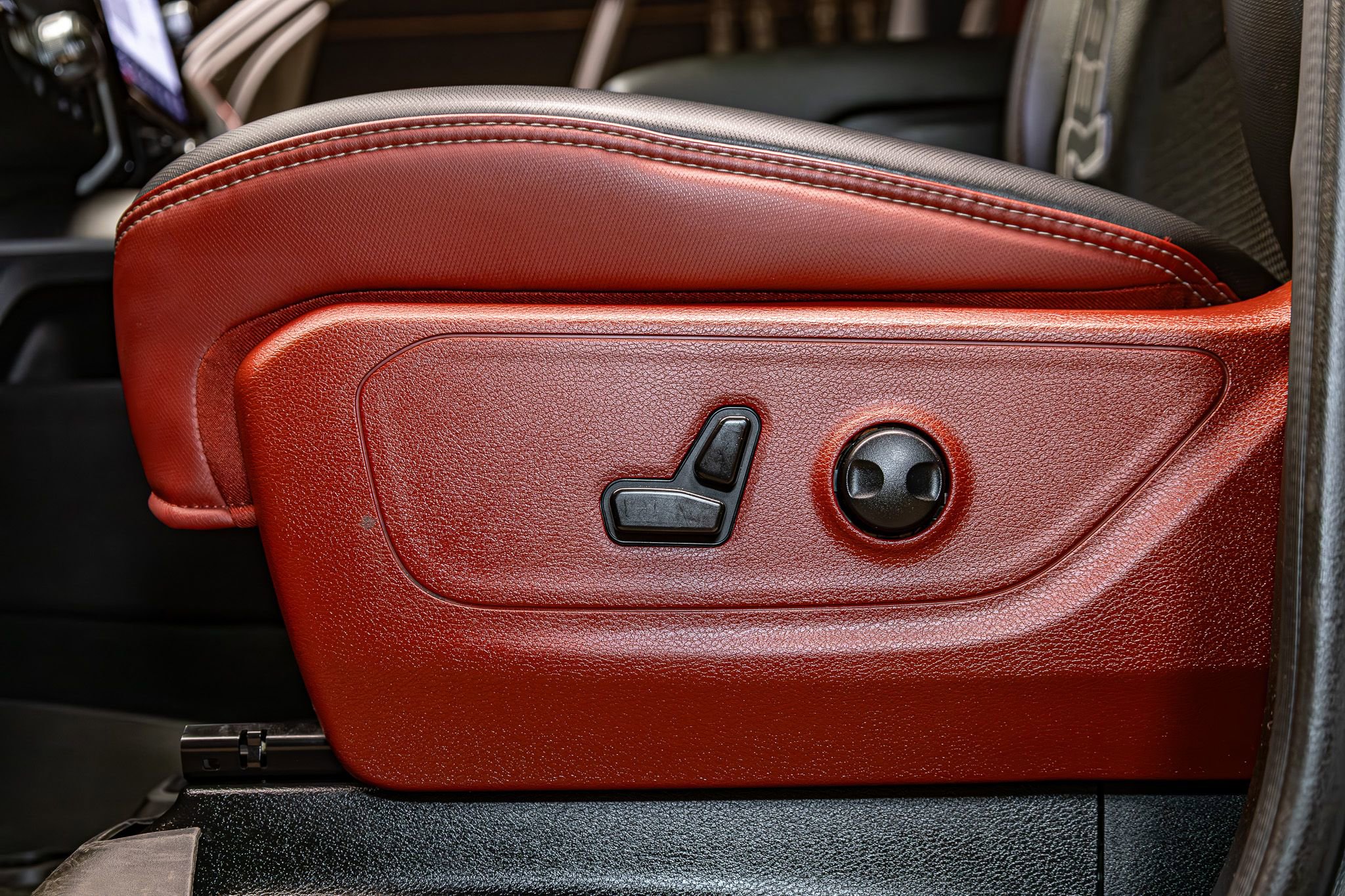 Used 2025 RAM 1500 Rebel w/ Trailer Tow Group image 23