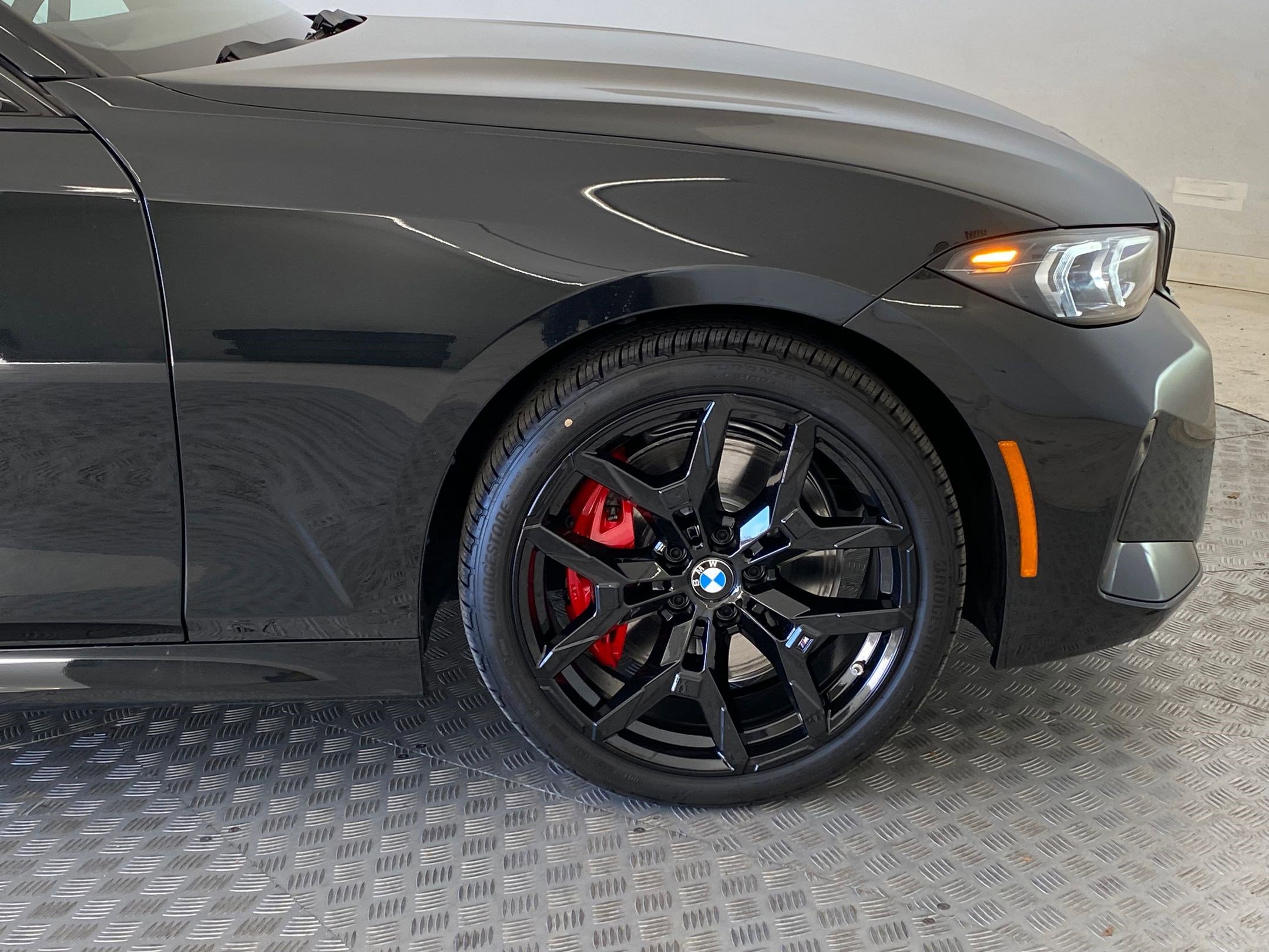 New 2026 BMW 330i xDrive Sedan w/ M Sport Package image 11