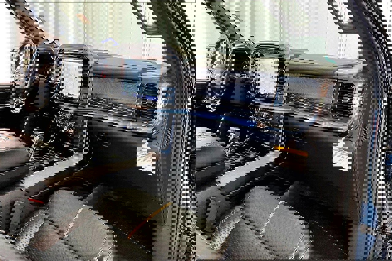 Used 2022 Ford F150 Platinum w/ Equipment Group 701A High image 28