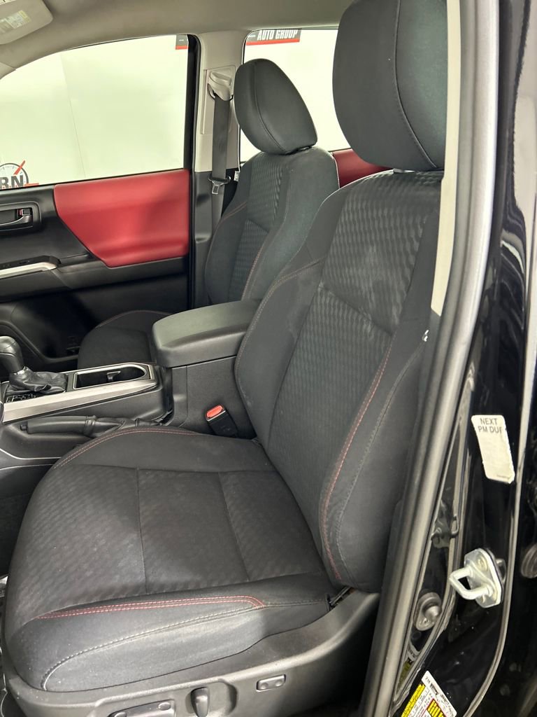 Used 2021 Toyota Tacoma SR5 image 13