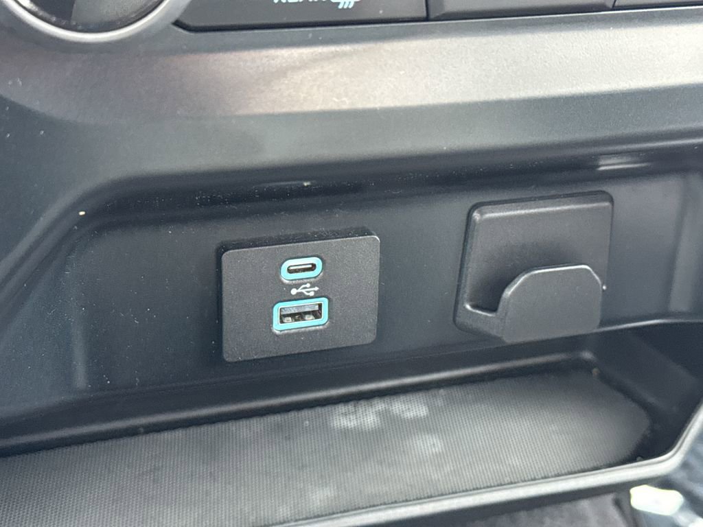 Used 2023 Ford F150 XLT image 28