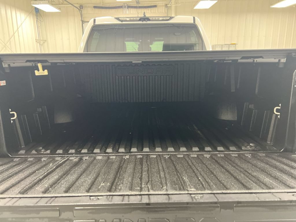 Used 2026 Toyota Tundra Limited AWD/4WD image 24