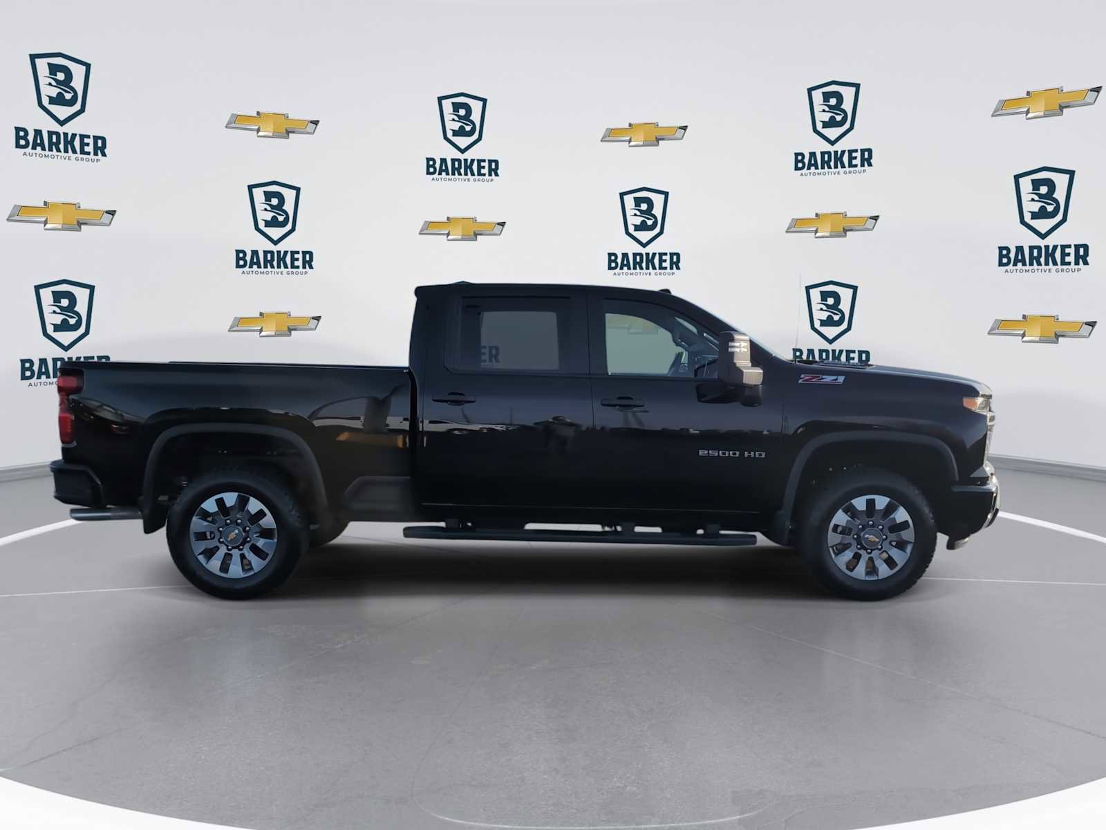 New 2026 Chevrolet Silverado 2500 Custom w/ Custom Value Package AWD/4WD image 9