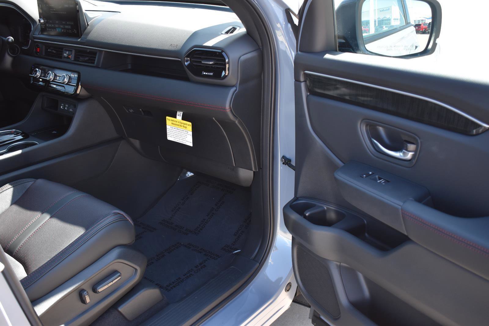 New 2025 Honda Pilot Black Edition image 17