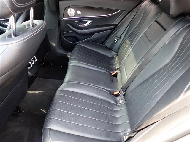 Used 2017 Mercedes-Benz E 300 4MATIC image 8