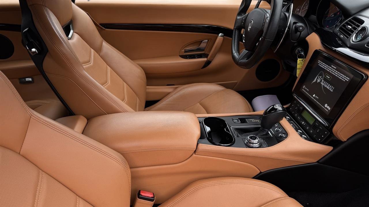 Used 2018 Maserati GranTurismo Sport image 27