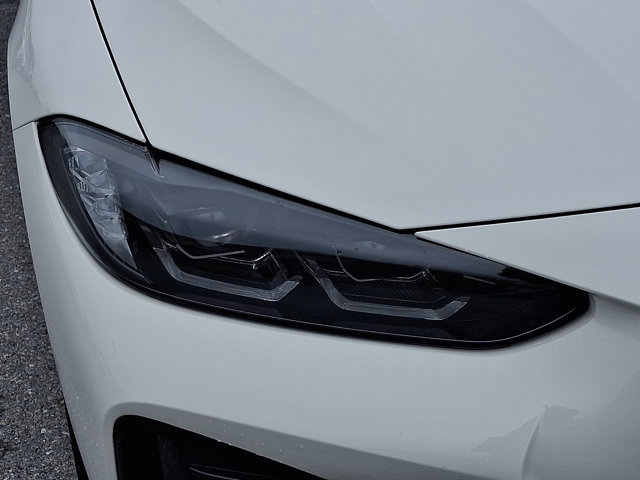 Certified 2022 BMW 430i xDrive Coupe w/ M Sport Package image 9