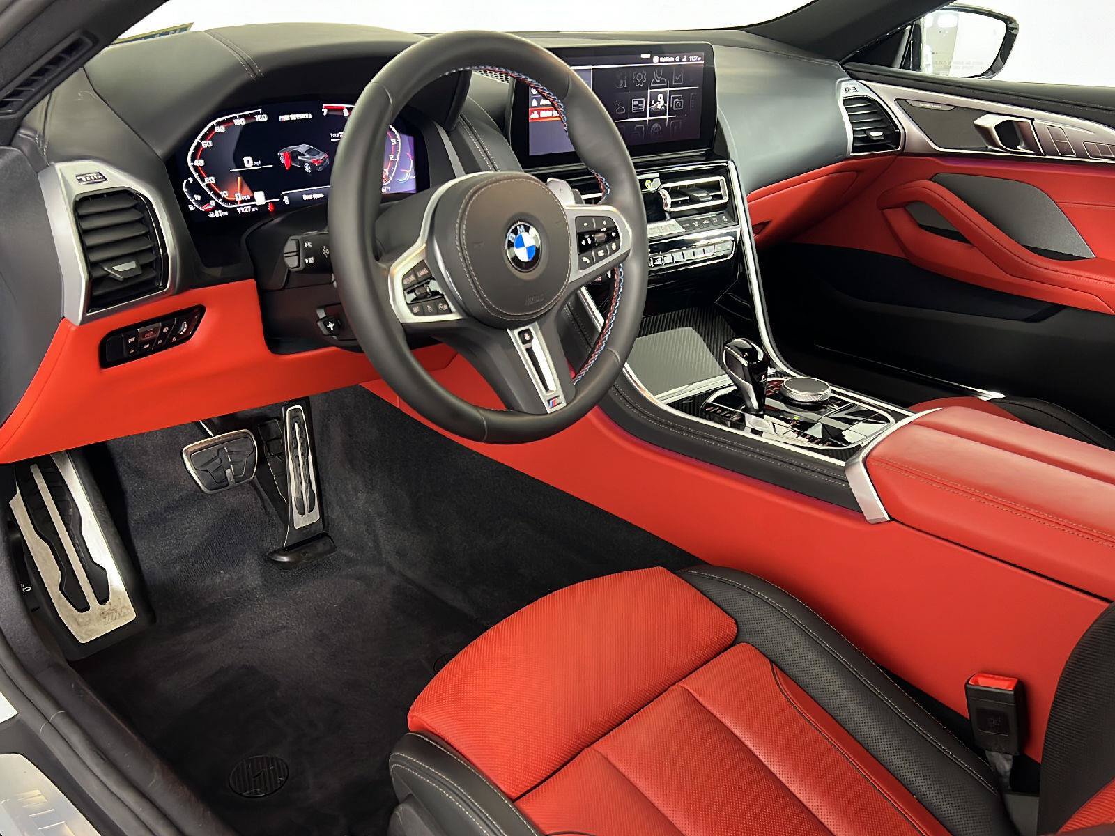 Used 2025 BMW M850i xDrive Coupe w/ M Sport Professional Package AWD/4WD image 2