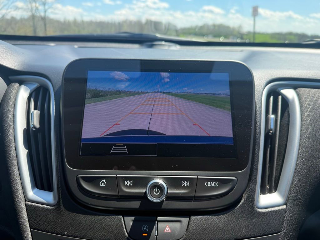 Used 2024 Chevrolet Malibu LT image 42