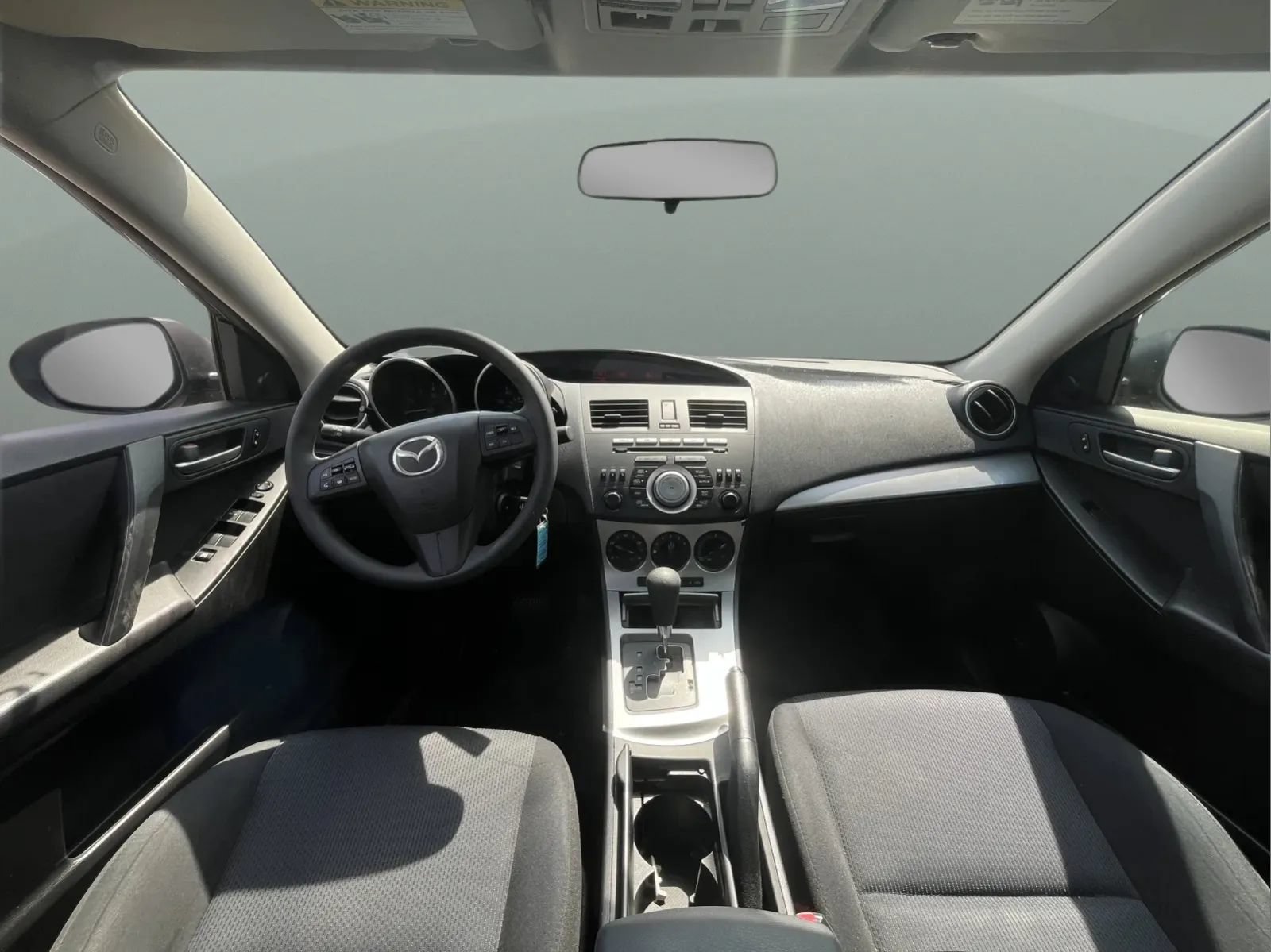 Used 2010 MAZDA MAZDA3 i Touring FWD image 11