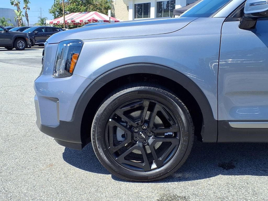 Certified 2023 Kia Telluride SX X-Line image 15