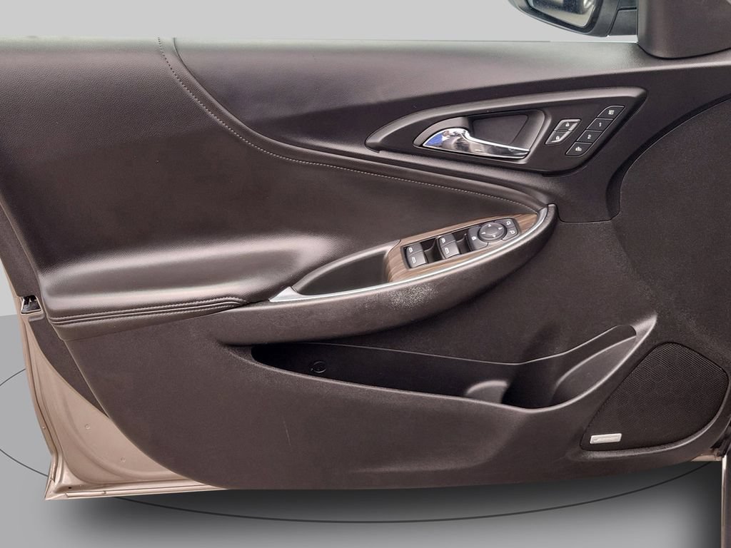 Used 2024 Chevrolet Malibu LT FWD image 12