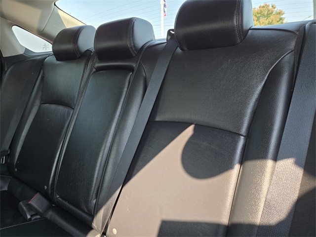 Used 2019 Honda Civic EX-L image 9