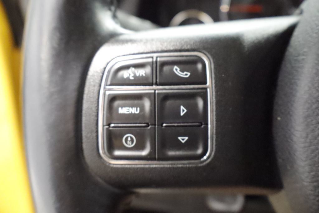 Used 2015 Jeep Wrangler Rubicon AWD/4WD image 18