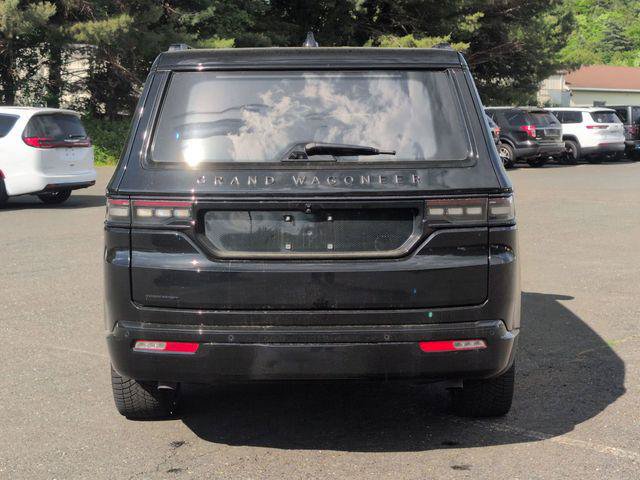 Certified 2023 Jeep Grand Wagoneer Series III w/ Rear Seat Video Group 1 AWD/4WD image 7
