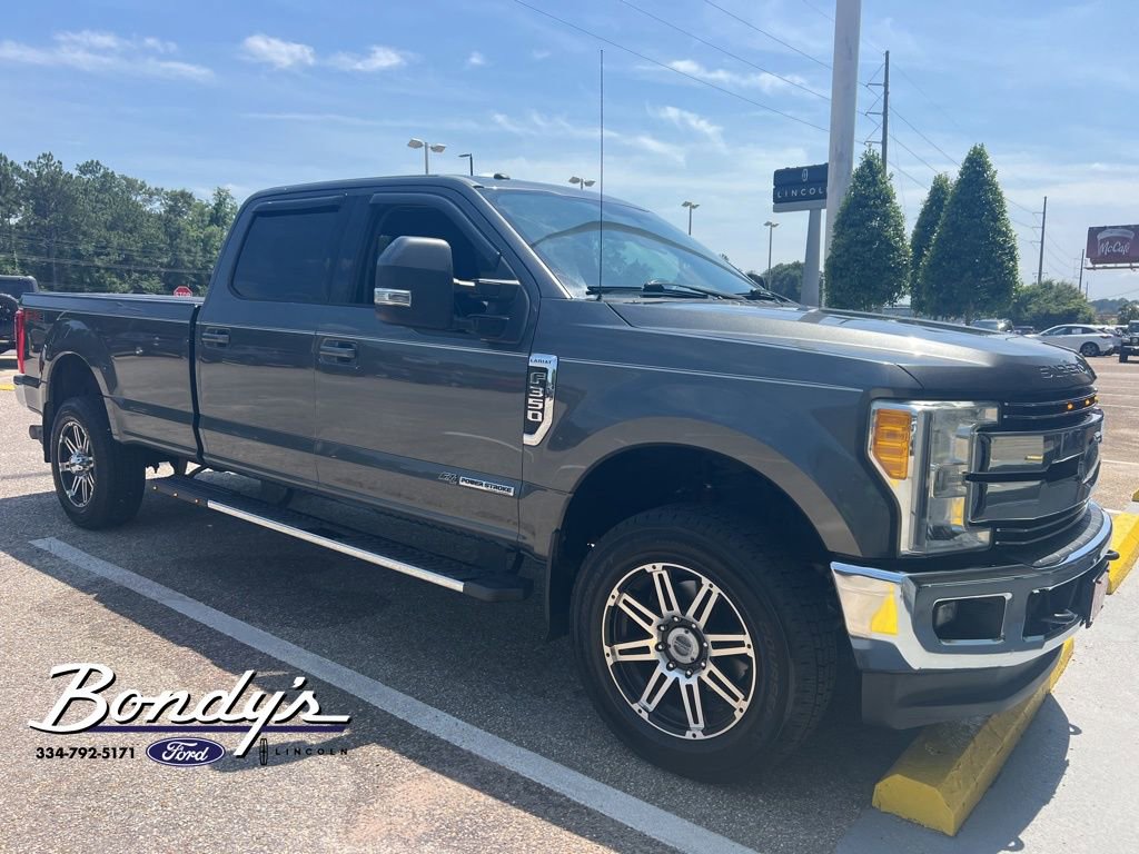 Used 2017 Ford F350 Lariat AWD/4WD image 3