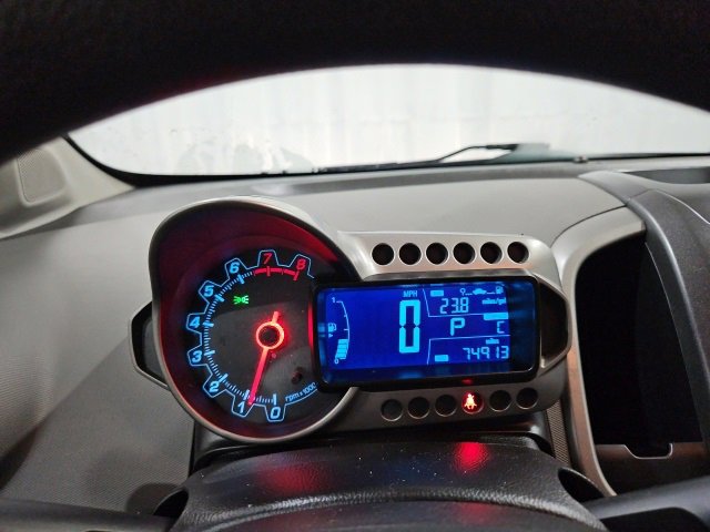 Used 2015 Chevrolet Sonic LT image 17