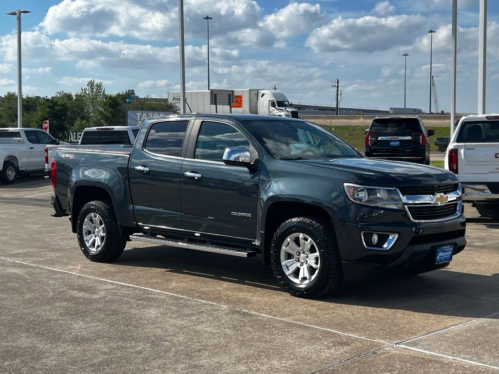 Used 2017 Chevrolet Colorado LT w/ LT Convenience Package image 6