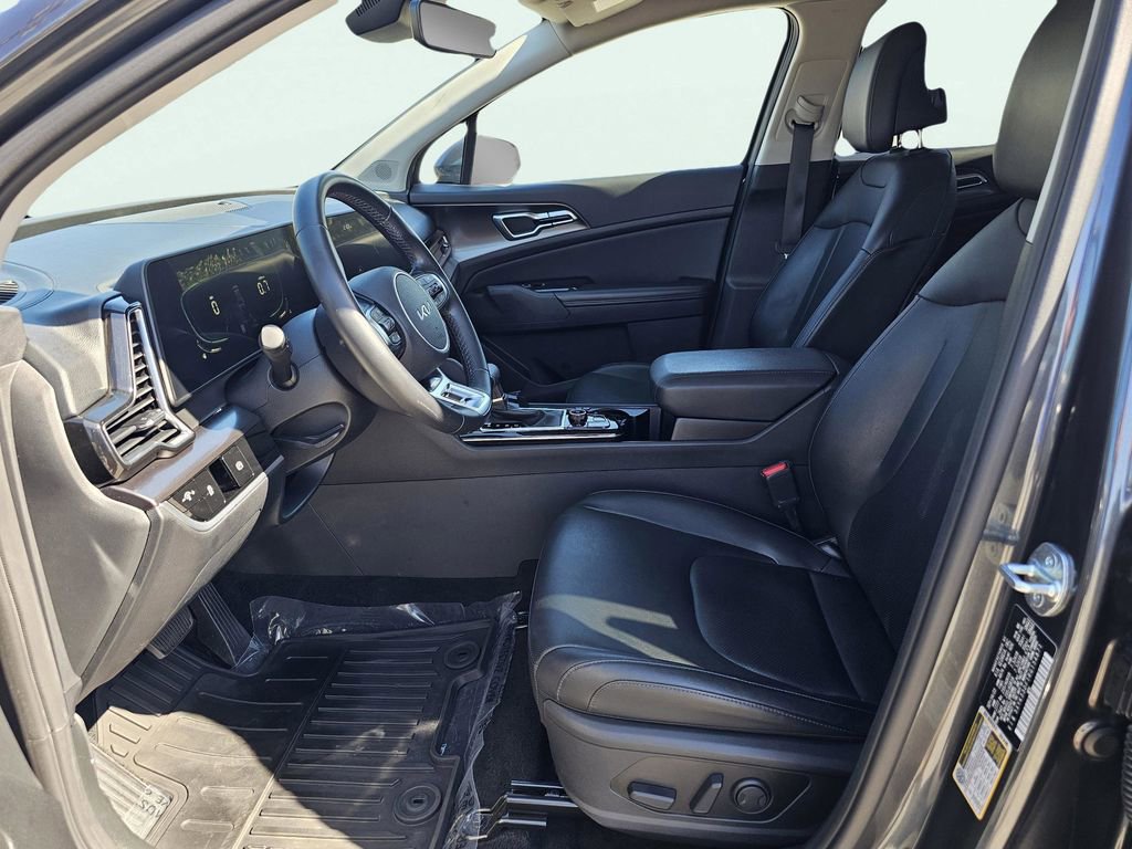 Certified 2024 Kia Sportage EX image 18