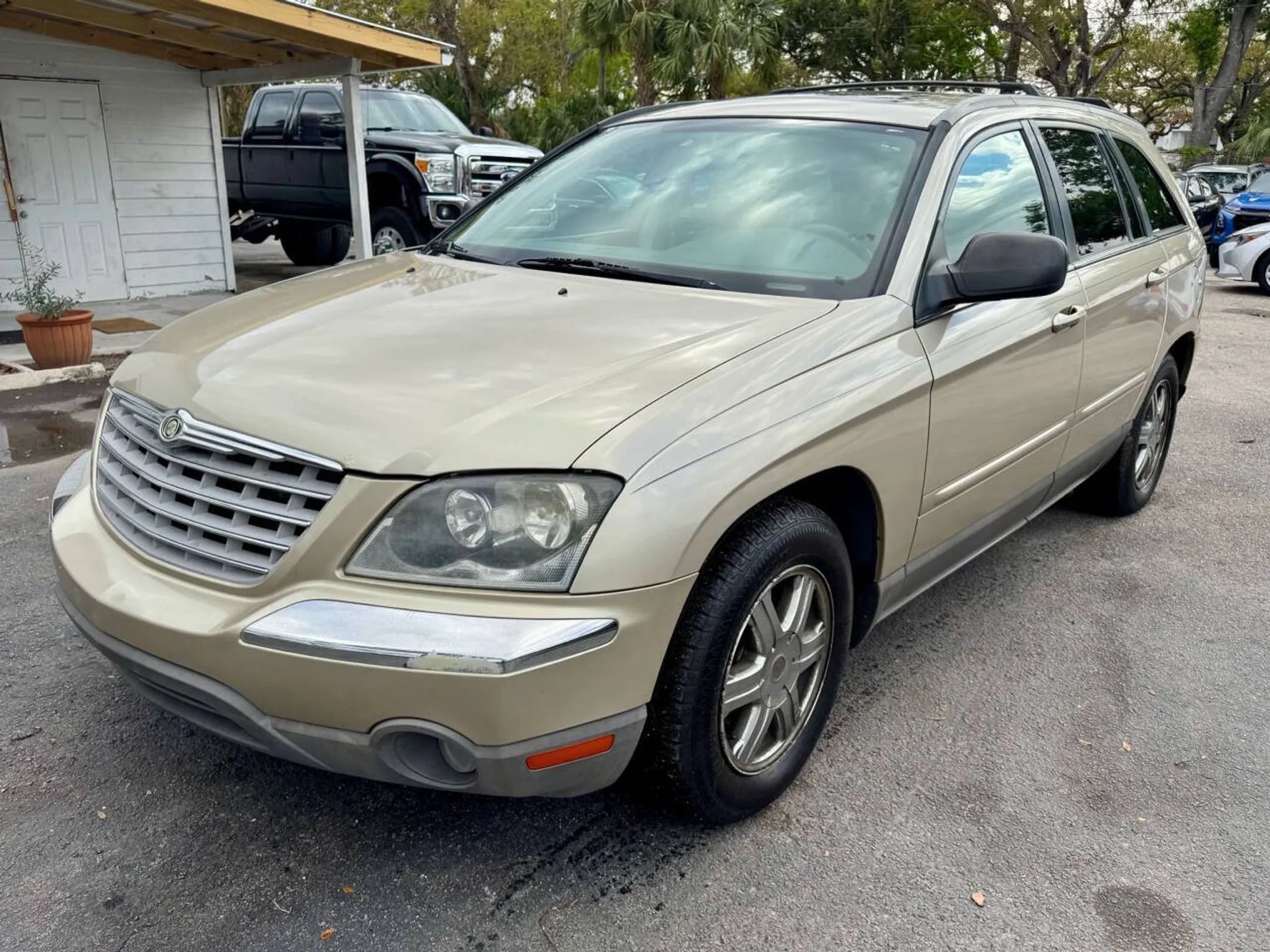 Used 2006 Chrysler Pacifica Touring AWD/4WD image 10