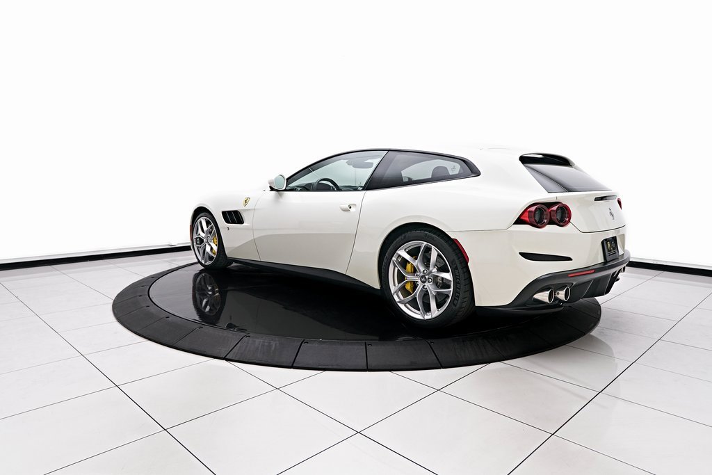 Used 2019 Ferrari GTC4Lusso T image 13