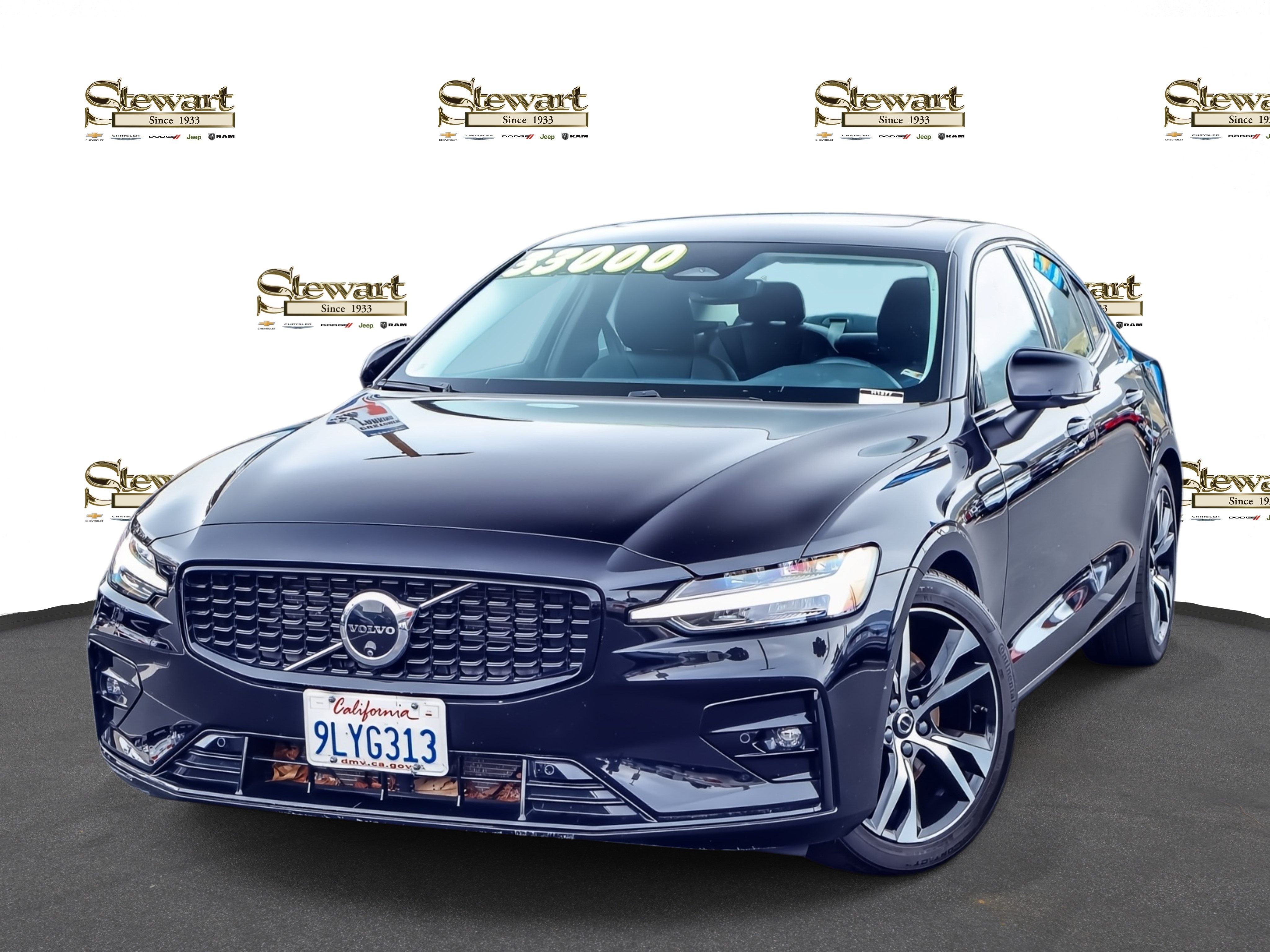 Used 2024 Volvo S60 B5 Plus AWD/4WD image 1