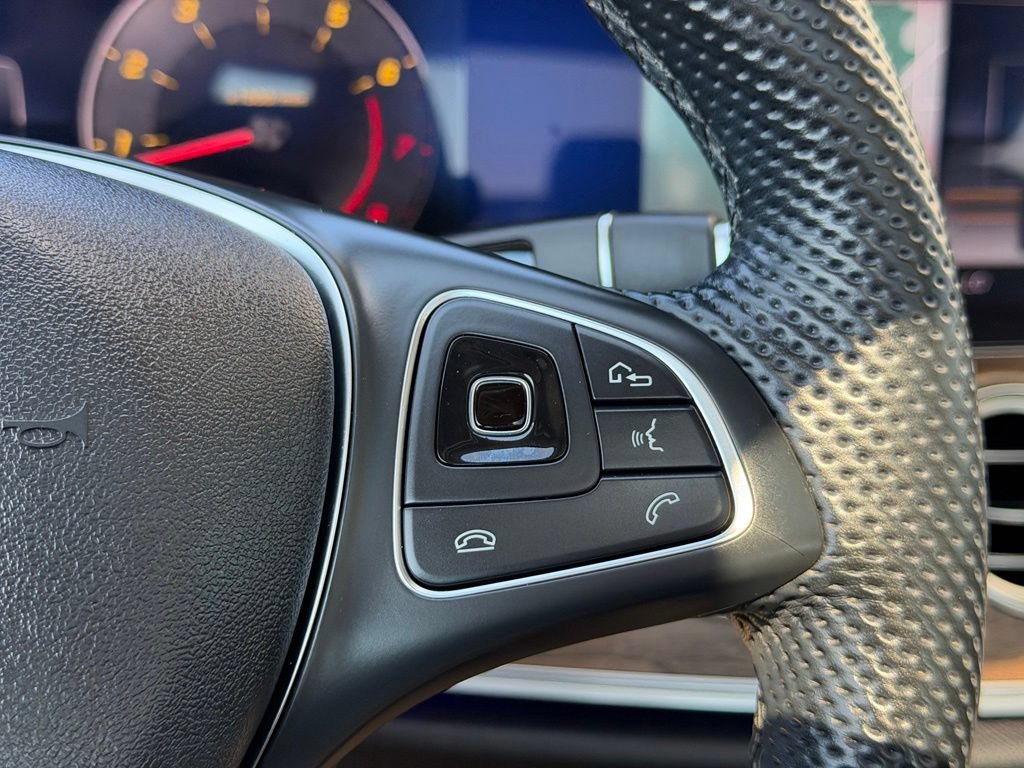 Used 2018 Mercedes-Benz E 300 4MATIC image 18