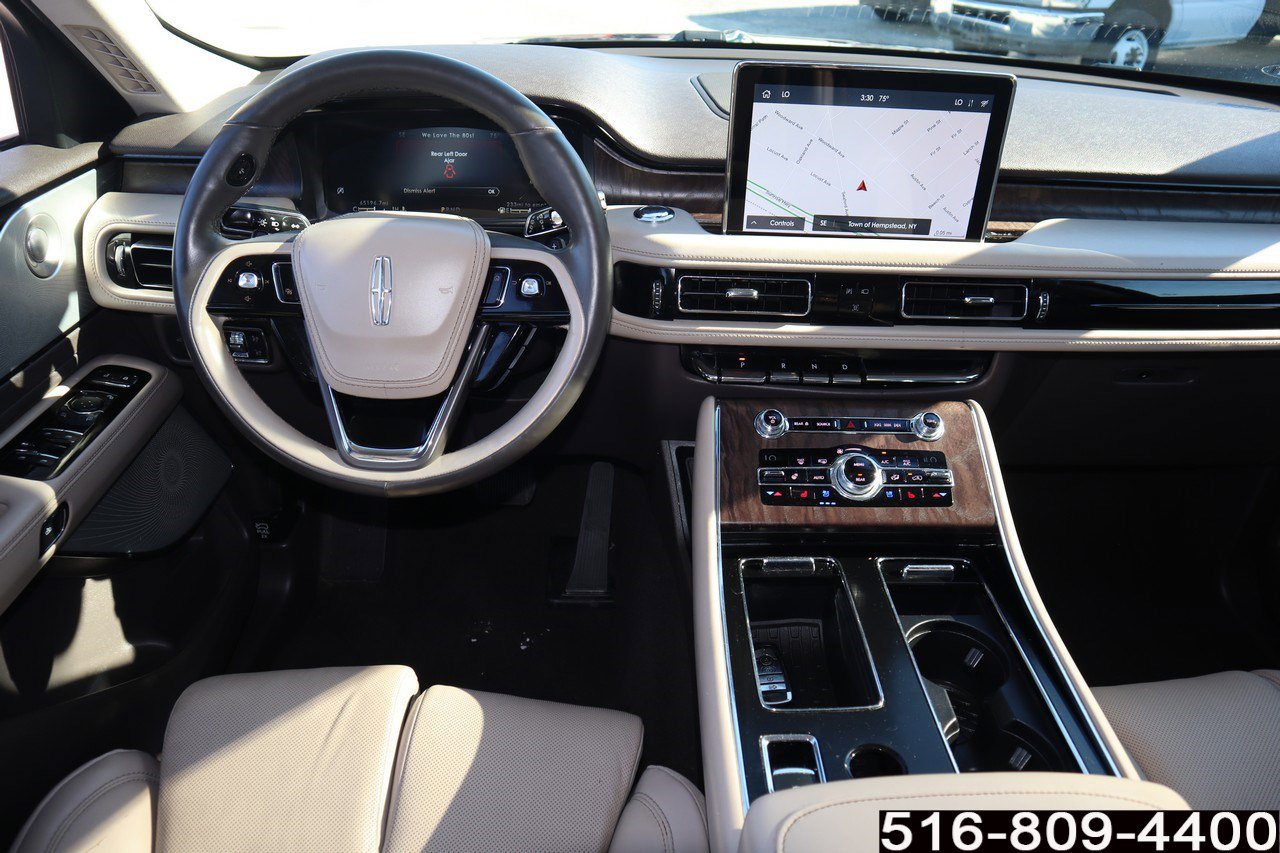 Used 2020 Lincoln Aviator Reserve w/ Equipment Group 202A image 17