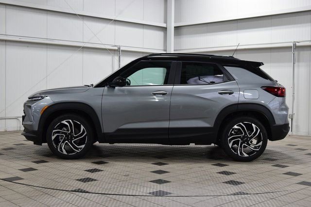 New 2026 Chevrolet TrailBlazer RS w/ Convenience Package FWD image 4